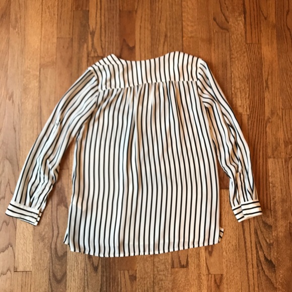 H&M black and white striped blouse - Picture 5 of 5